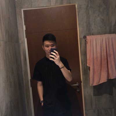 Chee 不懂怎么表现温柔的我们还以为殉情只是古老的传言 Chee 不懂怎么表现温柔的我们还以为殉情只是古老的传言