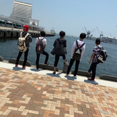 satou2001's profile picture. 演歌とFRUITS ZIPPERが大好き