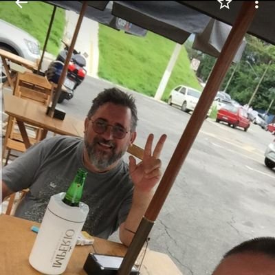 j_a_charneca's profile picture. 