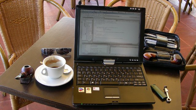 さらば、サラリーマン生活！会社をやめたい・・・鬱々とした毎日から、投資に出会うことで会社を退職し独立。 今では自分の好きな時間に好きなことを選択できる余裕ができました^^ 体を動かすことと、食べることが大好きです^^皆さん、仲良くしてください。