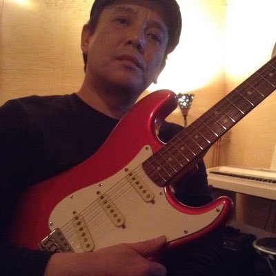 hassy323's profile picture. 飲み屋のおっさんです。病気のためギタリストお休み中。
