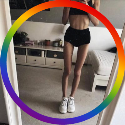 ❤️Just a girl who wants to be thin!❤️🖤not pro anything🖤 ❌block don’t report!❌ 🖤Instagram: @wannabeth1n tumblr: @howlovely101🖤 ❤️DM me for kik groups!❤️