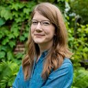 Emily Graslie 📺🦕🦖 - @Ehmee - Verified Twitter account