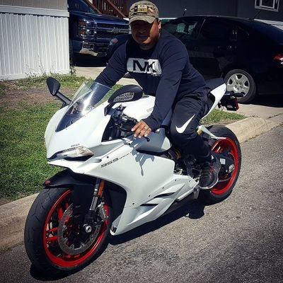 juansart89's profile picture. army vet
trucker
artist
capricorn