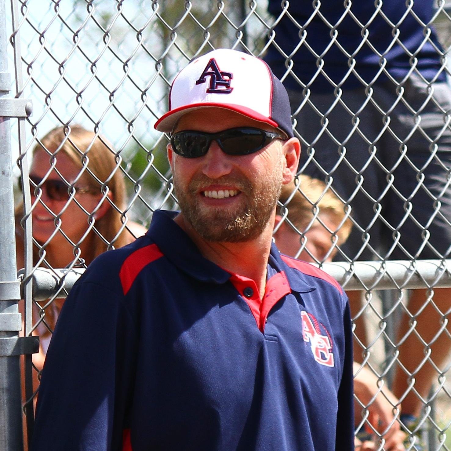 Greg Lannert Profile