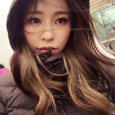 仮想通貨やってます❤️FxはEAでバイナリーはツール使って取引中✨