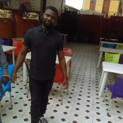 OOluswaseun's profile picture. Football