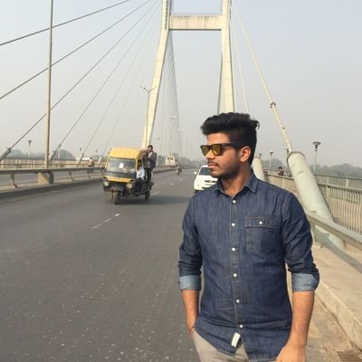 aakashkashyap65's profile picture. Love me like uh do