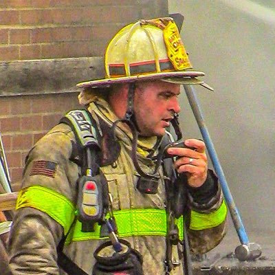 Battalion Chief & #Firefighter trying to preach the #CombatReady word. Unapologetically passionate in the pursuit of excellence. 🔥🚒✊🏼