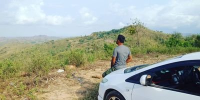 ThuTA22585404's profile picture. I can't say anything..
But i know everything..