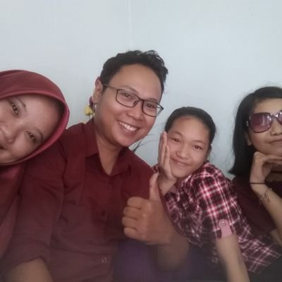 prayugo77's profile picture. Bersemangat,expresive,tapi tetap rendah hati
serve with heart, Work with passion
#bismillah