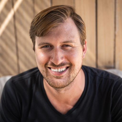 Co-founder of @pixelcabin, solving complex problems for global companies on @shopifyplus