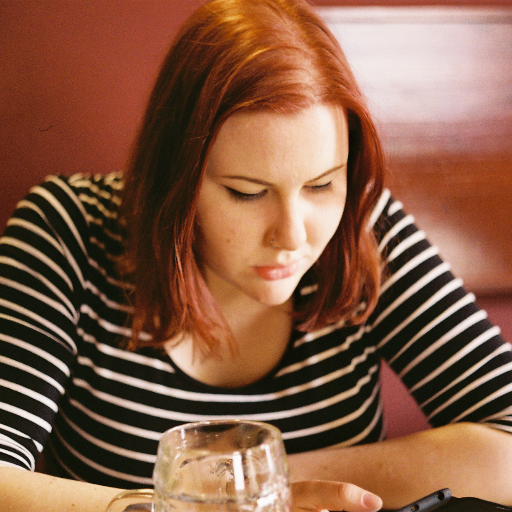 Susanne_P18's profile picture. 💊/🏎/✈