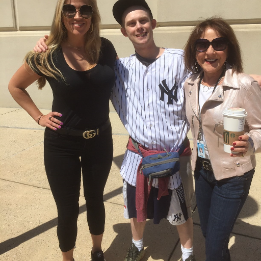 dodgercarl's profile picture. I am the real Carl Achin  Big Yankees and Patriots fan too.