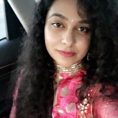 Snebeee's profile picture. 