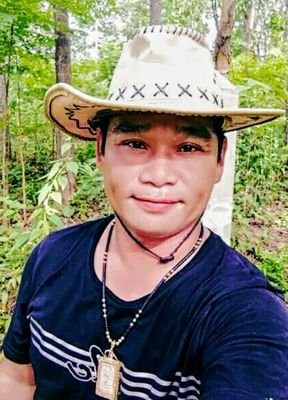 EakItthikorn's profile picture. Real Life.. Real World