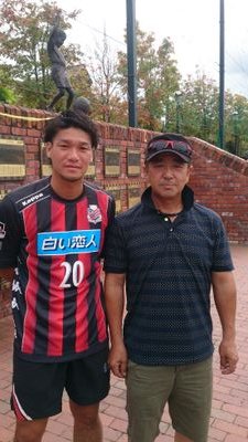 北海道コンサドーレ札幌サポーター🔴⚫️/teamNRR代表 /エフエムしろいしスポーツ応援団A&I北海道📻️🎙️/千葉ロッテ&駒大苫小牧&母校弘前工⚾/レッドイーグルス🏒/弘前市出身/えさ屋さん/他サポさん歓迎/無言フォローお許し下さい