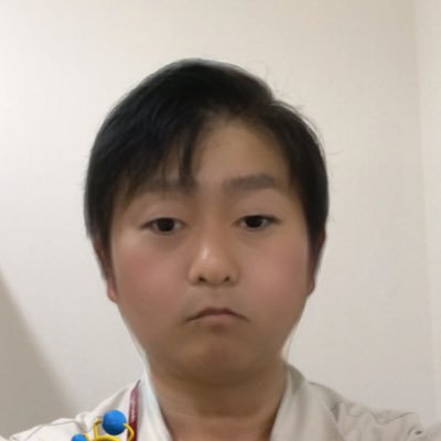 dansi17's profile picture. 