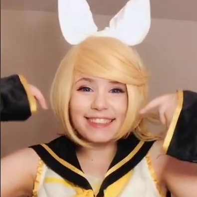 Nyannyan cosplay twitter