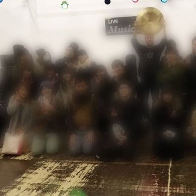 yorozuzuyoro's profile picture. さまざまなバンドのセッション会をやります！気楽に楽しく演奏出来る場を作りたい！事故ってもいいじゃないか！そんなセッションです。アコースティック企画もちょいちょいやっていきたい。ちょいちょいヨルシカセッションも