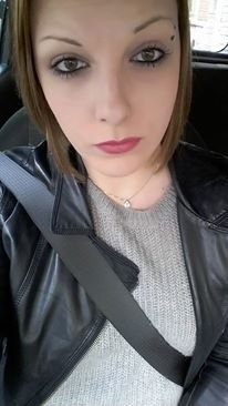 Je me présente: Je me prénomme Maria ,j'ai 40 ans j'aimerais faire connaissance alors si c'est aussi votre car je serai très heureuse♥♥♥♥