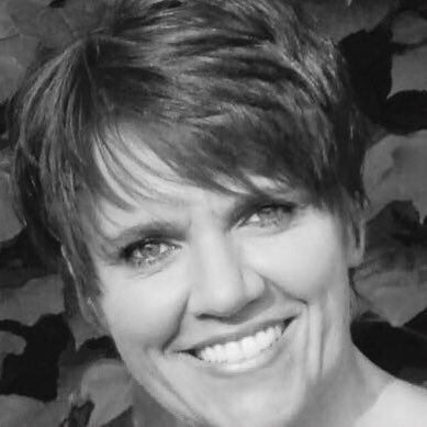 Tracey Peters Profile
