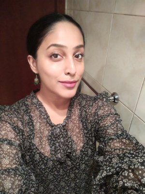 ReemuSalim's profile picture. I'm a full time dreamer and storyteller.