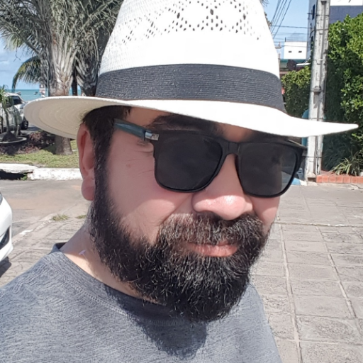 A remote Sr tech writer based out of Jacksonville and Joao Pessoa. Fan of Tesla, SpaceX, NASA, prog rock, Brazil culture, PC building, piano & guitar playing.