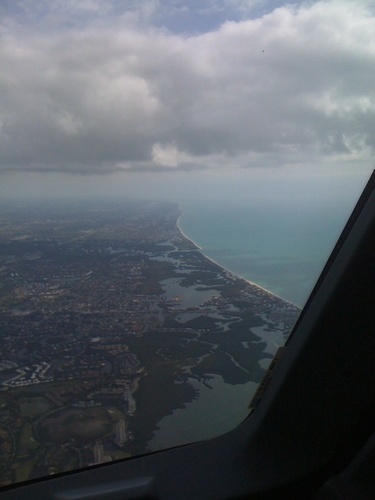 cwhich's profile picture. Building a strong conservative base with like minded one tweet at a time. One of the silent majority that supports Donald Trump. I prefer my toes in the sand.