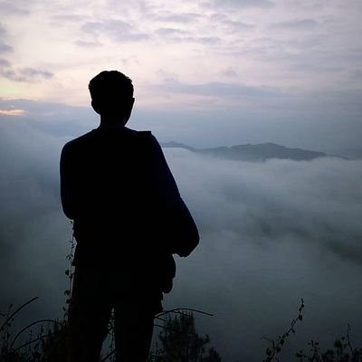 Xenom97's profile picture. Malu bertanya, tersesat di akun orang.