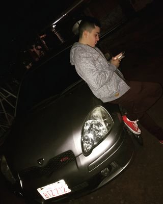 Yo soy un tipo que me gusta que me odien por quien yo soy, no que me quiera por algo quien no soy🙌🏻