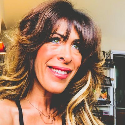DocOcchipinti's profile picture. PhD 🎓English Ed. Mama to Sonny & Ozzy, my 🌎. Comic & Book Lover, Poet, Writer. Hitting the reset button on life! 🖲 Writing, Living & Dreaming Big 🤙
