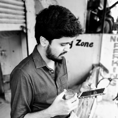 NithinTD1's profile picture. ಇರುವುದೆಲ್ಲವ ಬಿಟ್ಟು ಇರದುದರೆಡೆಗೆ ತುಡಿವುದೇ ಜೀವನ🤔😀👈🏻..