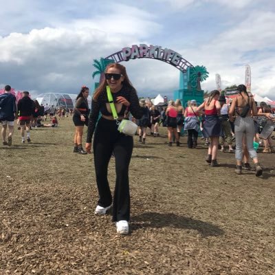 _kelliepooler's profile picture. 