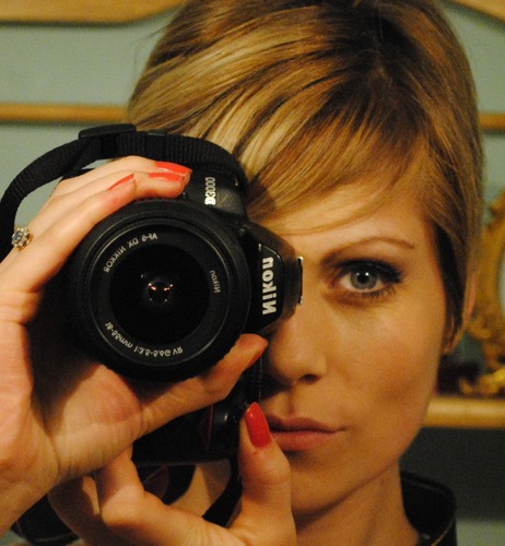 GaelleLeroyer's profile picture. I like the beauty of pictures! One day I'll call myself a photographer. For now here are my bearded friends, my city, some sunlight...parts of my life