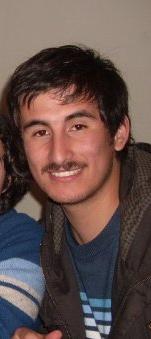 Ingeniero Comercial Universidad Santa María. Rancagüino, padre de una hermosa niña, basquetbolista aficionado y amante de la familia.