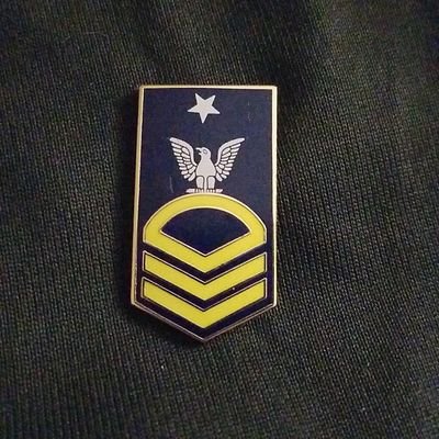 CHRISTIAN FAMILY MAN,RETIRED USN SENIOR CPO,MAGAMAN,IND.ENG. & THEOLOGY DEGREES,PROUD WEST VIRGINIAN,LOVE USA,RELIABLE FRIEND.1 OF 7.3 BILLION FOLLOWING