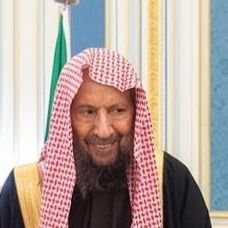 ننشر ما يخص سماحة الشيخ العلامة صالح بن محمد اللحيدان رحمه الله عضو في هيئة كبار العلماء منذ تأسيسها عام ١٣٩١ حتى وفاته عام ١٤٤٣  

ساهموا معنا في #نشر_العلم