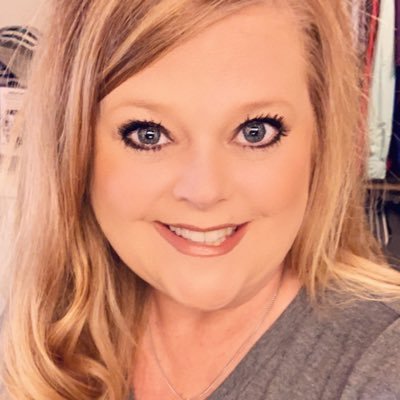 brandiwine298's profile picture. Photographer