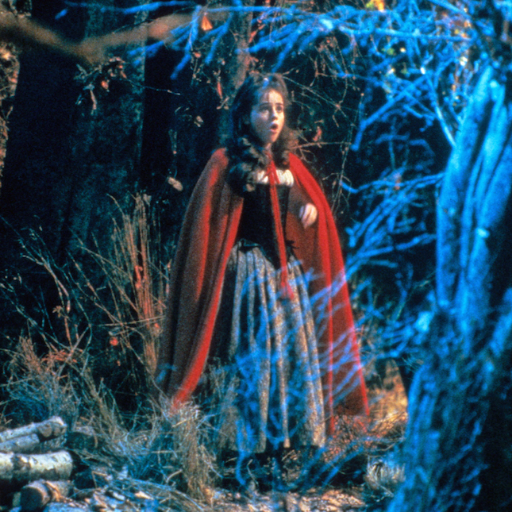 AyyEmVee's profile picture. She/Her, Age 25
💖 S P O O P Y    G L I T T E R    M O O D 💖