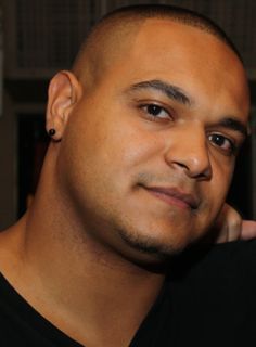 TheRichLife201's profile picture. 