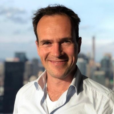 Work @ SAP SuccessFactors in Product Management. HR software fanatic, family man, big fan of football, running and cycling