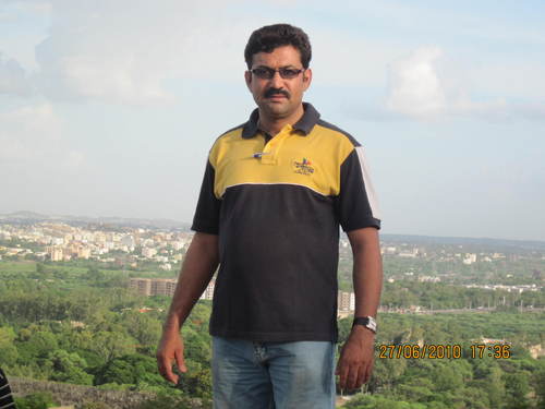 traghuram17's profile picture. Love People... Love friends... Love Family... Love venturing... Love Travelling... Love Reading... Love everything....