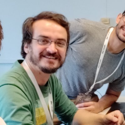Fplucena's profile picture. 