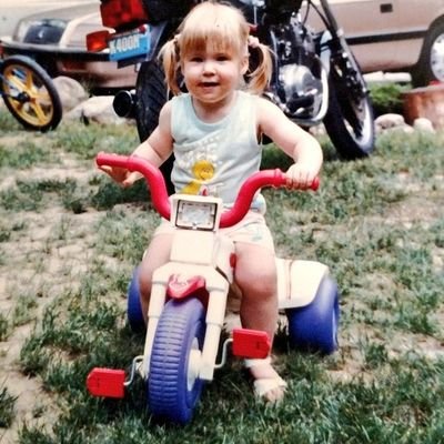alyssanns's profile picture. Yes the rumors are true, everything is terrible.