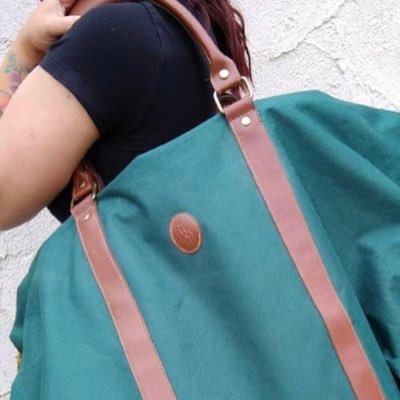 Thrift_Tease1's profile picture. Two passionate people finding the treasures among the trash  ♥️
San Diego locals ☀️
Finding items their forever homes 🏠.                 PayPal/Venmo