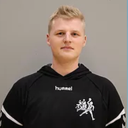 Følger alt fra senior- til ungdomshåndbold! Tidligere træner i SønderjyskE, THK ungdom og Potaissa Turda🇷🇴 Nu KIF U19 #hndbld