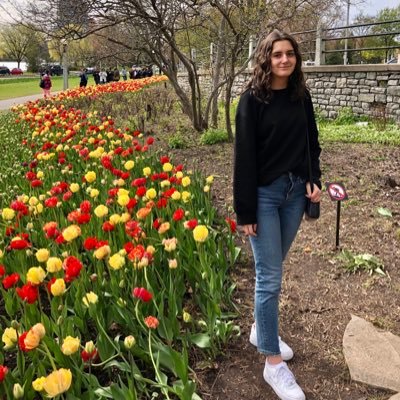 juliamaestrii's profile picture. mtl