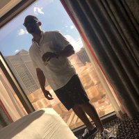 Champagne Dame With the new White Tee (@livinlowkey) 's Twitter Profile