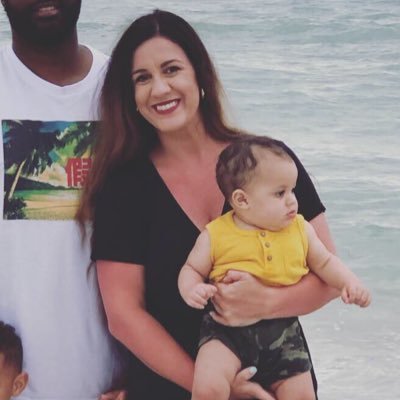 LyndsyRaeJewell's profile picture. 